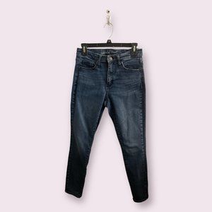 2102 Universal Thread High Rise Skinny Jeans Size 6/28S Medium Blue wash